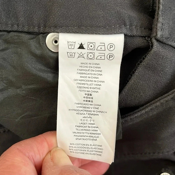 MICHAEL KORS Flared Cotton Stretch Denim Jean, Size 8 - Picture 8 of 9